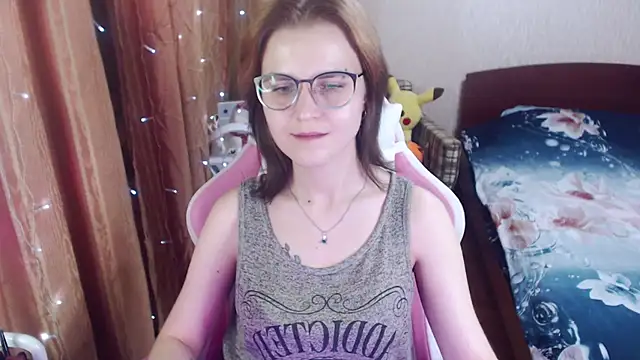 MissBrightShine online show from 12-28-24, 01:08