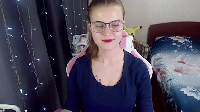 MissBrightShine online show from 01-07-25, 12:41