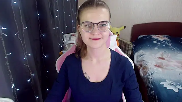 MissBrightShine online show from 01-07-25, 03:44