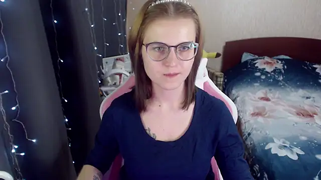 MissBrightShine online show from 01-09-25, 01:02