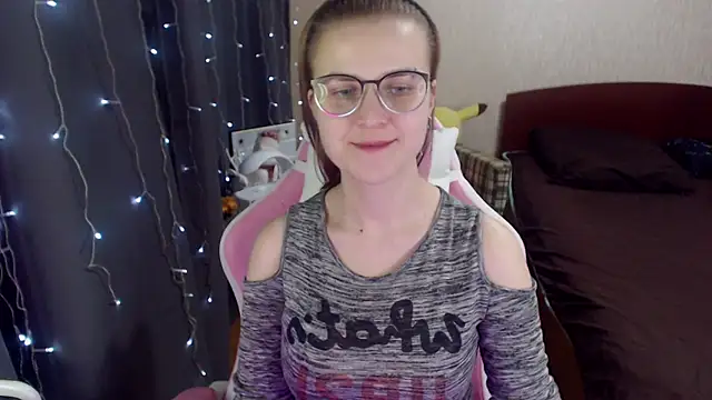 MissBrightShine online show from 01-14-25, 01:17