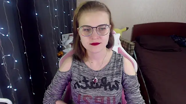 MissBrightShine online show from 01-15-25, 09:45