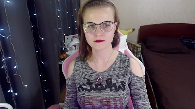 MissBrightShine online show from 01-15-25, 12:47