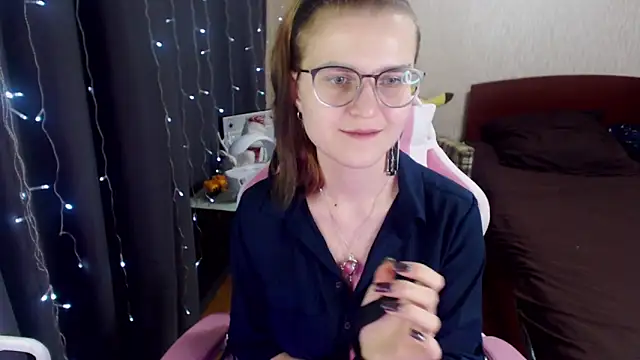 MissBrightShine online show from 01-16-25, 03:56