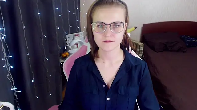 MissBrightShine online show from 01-18-25, 10:06