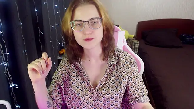MissBrightShine online show from 01-24-25, 09:28