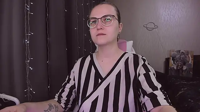 MissBrightShine online show from 12-03-25, 11:30