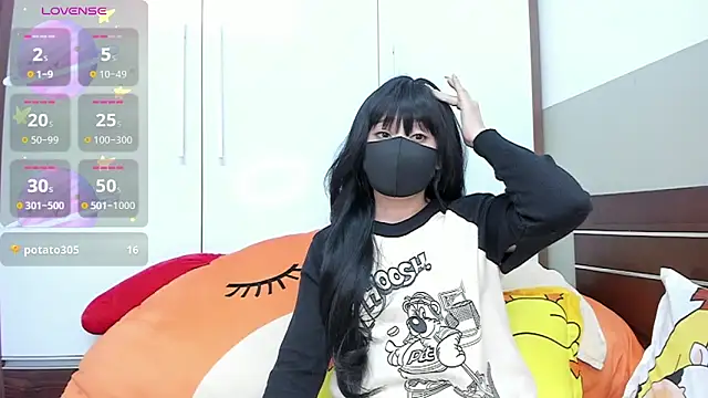 alonelove   online show from 02-22-25, 02:39