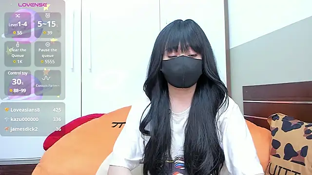 alonelove   online show from 02-25-25, 06:58