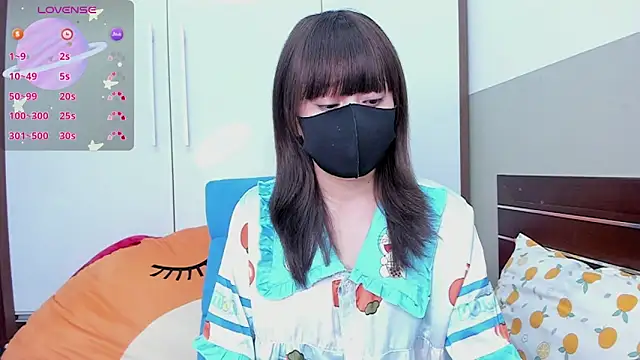 alonelove   online show from 09-21-25, 02:35