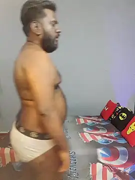 Rayansmith  online show from 11-06-25, 02:40