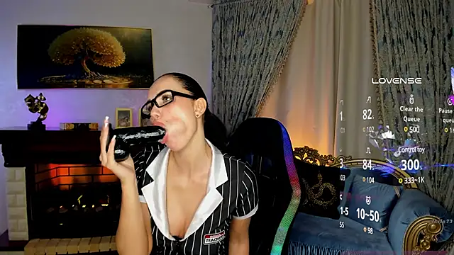 Snapshot of Black-Mamba- chatting on 12-28-24, 08:58 Black-Mamba- online show from 12-28-24, 08:58