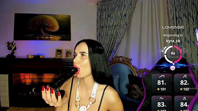 Snapshot of Black-Mamba- chatting on 01-17-25, 04:36 Black-Mamba- online show from 01-17-25, 04:36