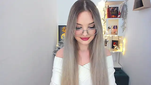 FloweryLove 1 online show from 12-25-24, 02:23