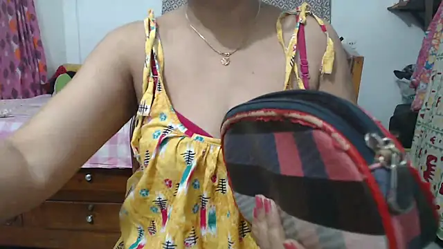 Snapshot of sexy_jaaan chatting on 02-12-25, 06:40 sexy jaaan online show from 02-12-25, 06:40