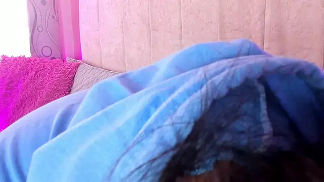 Satuurn  online show from 01-04-25, 01:42