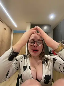 Zoe olsen online show from 06-27-26, 07:46