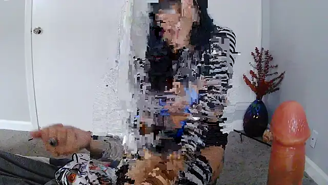 clarasosaa online show from 10-29-25, 03:25