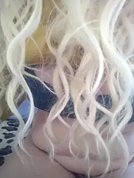 Impression222 online show from 03-08-25, 11:16