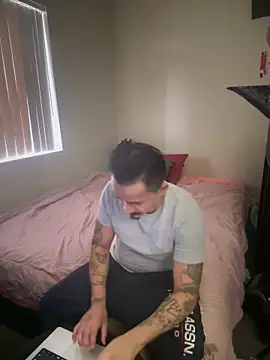 PeterGrandee online show from 04-22-26, 05:58