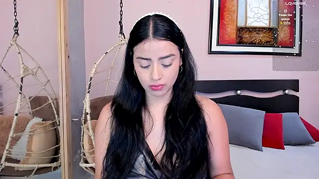 Paula Desousa online show from 11-06-25, 07:37