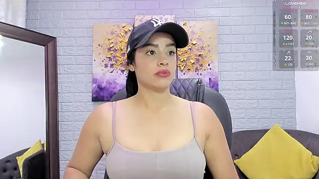 Paula Desousa online show from 11-08-25, 01:55