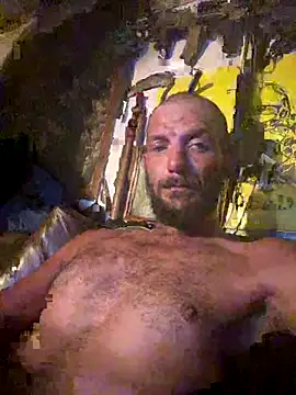 Snapshot of 420rickie420 chatting on 10-17-25, 10:01 420rickie420 online show from 10-17-25, 10:01