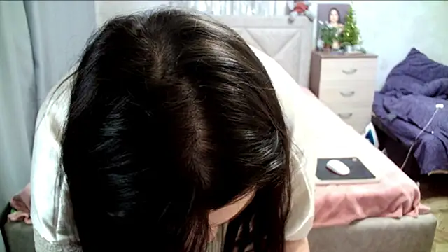 juliettkalen online show from 12-27-24, 11:39