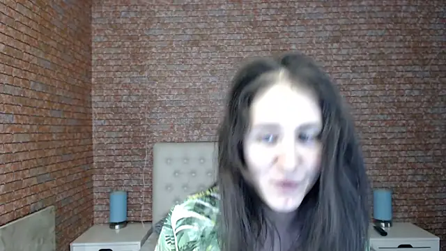 Snapshot of Holliy_Cooper chatting on 12-30-24, 03:13 Holliy Cooper online show from 12-30-24, 03:13