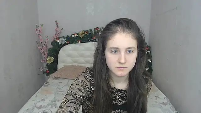 Snapshot of Holliy_Cooper chatting on 01-03-25, 09:47 Holliy Cooper online show from 01-03-25, 09:47