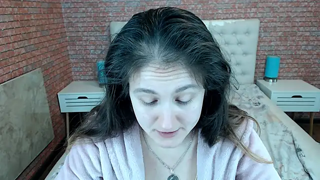 Snapshot of Holliy_Cooper chatting on 11-01-25, 07:54 Holliy Cooper online show from 11-01-25, 07:54