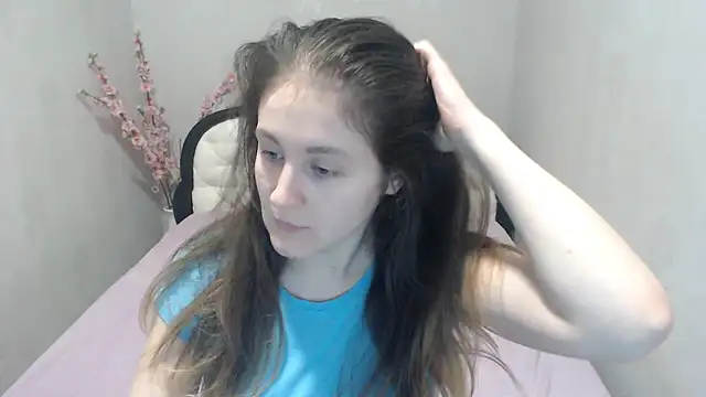 Holliy Cooper online show from 03-16-26, 07:56