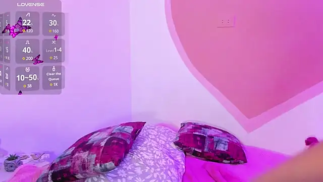 amber white25  online show from 02-22-25, 06:17