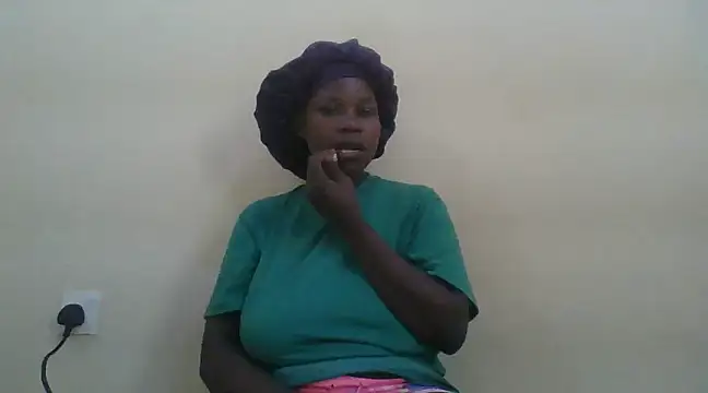 Snapshot of prettychic5 chatting on 12-27-24, 06:24 prettychic5 online show from 12-27-24, 06:24
