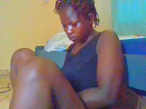 prettychic5 online show from 05-15-26, 05:47