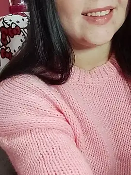 Snapshot of ErikaVlovely chatting on 11-08-25, 11:25 ErikaVlovely online show from 11-08-25, 11:25