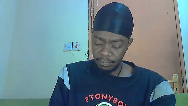 Snapshot of BIGDICKMULLAH chatting on 10-06-25, 02:31 BIGDICKMULLAH online show from 10-06-25, 02:31