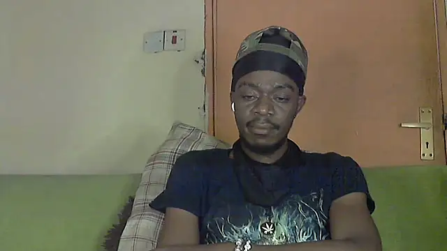 Snapshot of BIGDICKMULLAH chatting on 10-07-25, 06:27 BIGDICKMULLAH online show from 10-07-25, 06:27