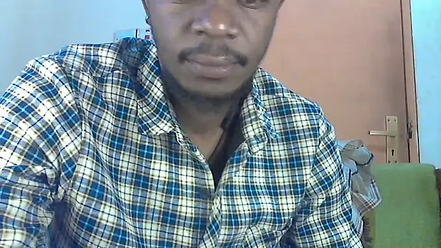 Snapshot of BIGDICKMULLAH chatting on 10-11-25, 10:03 BIGDICKMULLAH online show from 10-11-25, 10:03