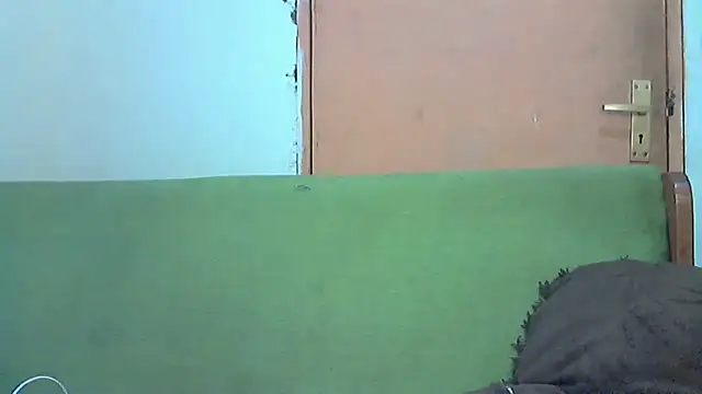 Snapshot of BIGDICKMULLAH chatting on 10-17-25, 09:45 BIGDICKMULLAH online show from 10-17-25, 09:45