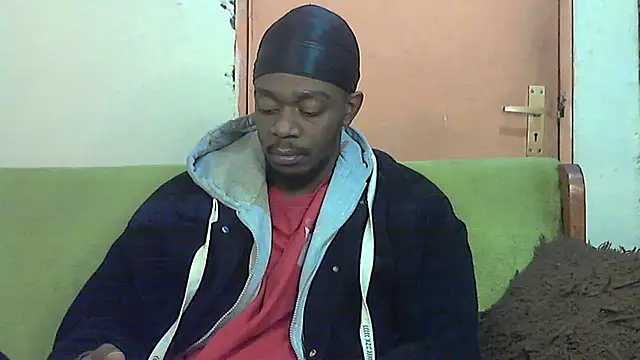 Snapshot of BIGDICKMULLAH chatting on 10-18-25, 10:54 BIGDICKMULLAH online show from 10-18-25, 10:54