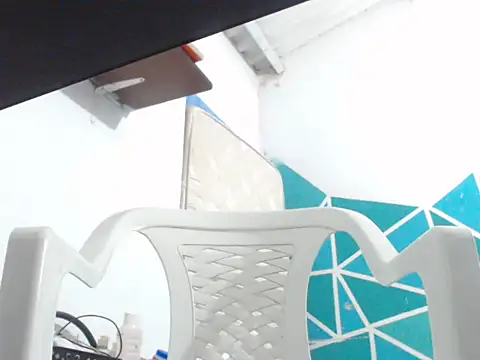 Snapshot of boymaster18 chatting on 01-14-26, 06:35 boymaster18 online show from 01-14-26, 06:35