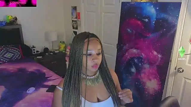 Snapshot of temptressbeauty24 chatting on 03-13-26, 12:39 temptressbeauty24 online show from 03-13-26, 12:39