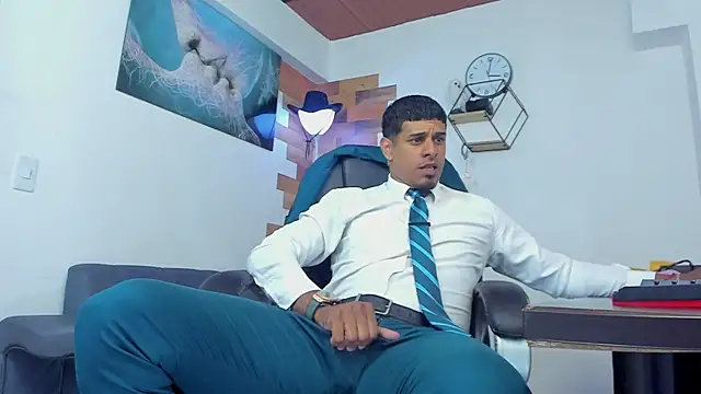 Snapshot of vincen_jose chatting on 01-29-25, 12:43 vincen jose online show from 01-29-25, 12:43