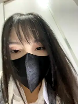 Asia-Lynn online show from 11-11-25, 10:37