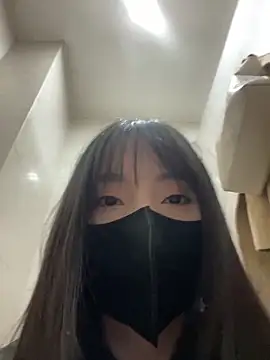 Snapshot of Asia-Lynn chatting on 03-28-26, 12:05 Asia-Lynn online show from 03-28-26, 12:05