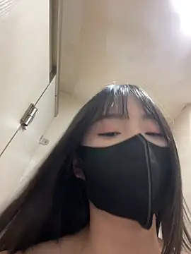 Snapshot of Asia-Lynn chatting on 04-07-26, 10:48 Asia-Lynn online show from 04-07-26, 10:48