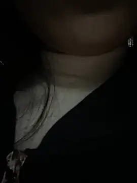 Snapshot of Asia-Lynn chatting on 04-19-26, 06:10 Asia-Lynn online show from 04-19-26, 06:10