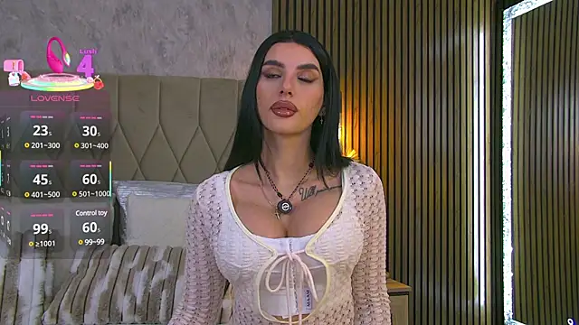 Snapshot of AmyBlair chatting on 02-25-25, 03:49 AmyBlair online show from 02-25-25, 03:49