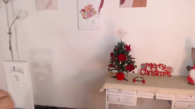  Kim  M online show from 01-07-25, 03:02